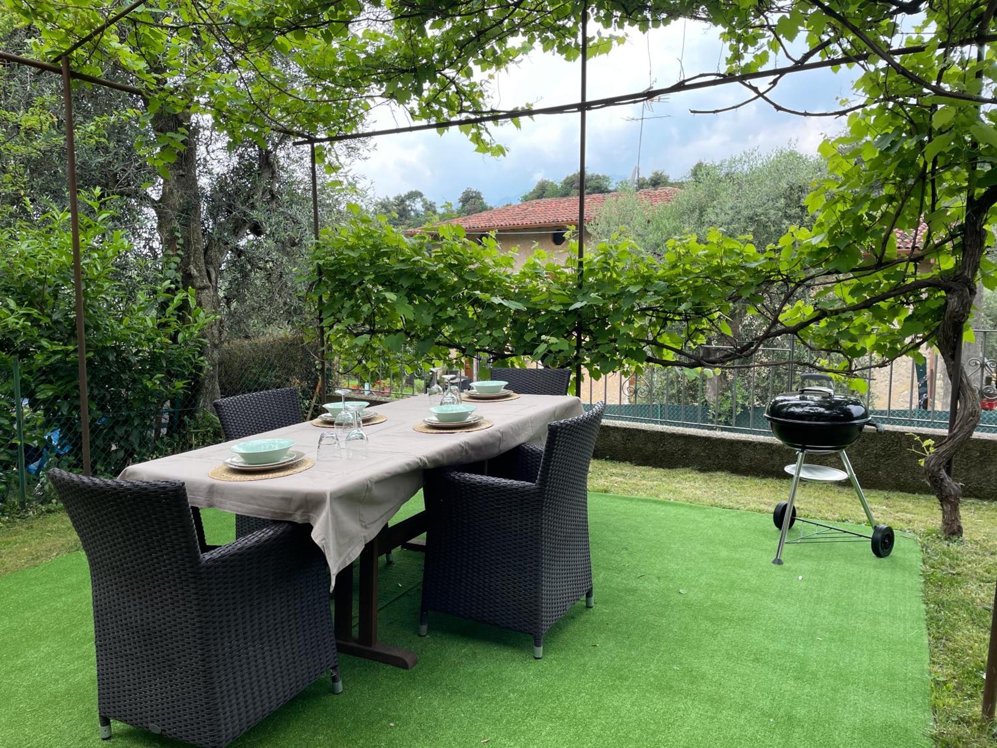 Casa Mario & Laura Ferienwohnungen Free Wi-Fi Parking Malcesine Exteriér fotografie