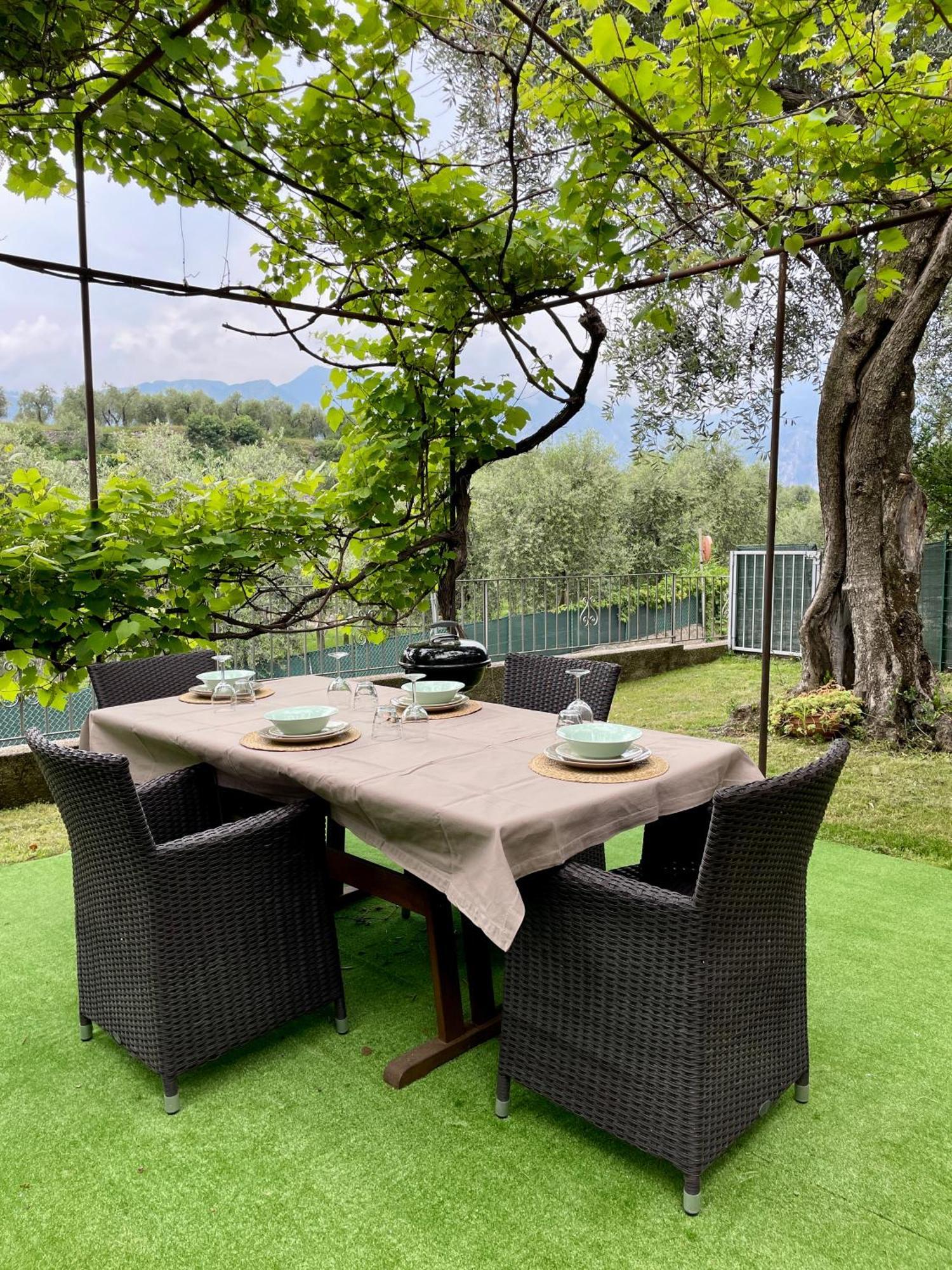 Casa Mario & Laura Ferienwohnungen Free Wi-Fi Parking Malcesine Exteriér fotografie