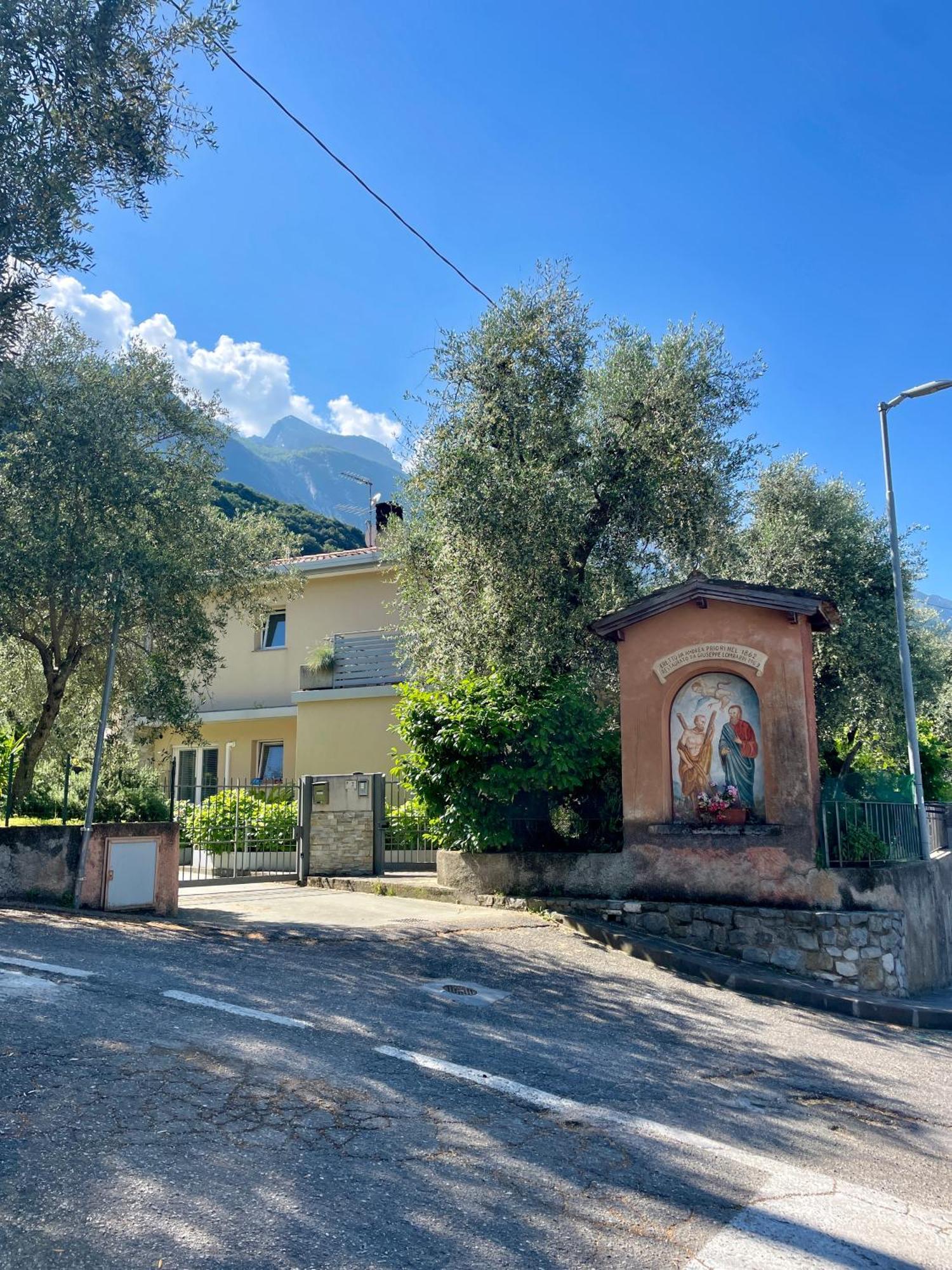 Casa Mario & Laura Ferienwohnungen Free Wi-Fi Parking Malcesine Exteriér fotografie